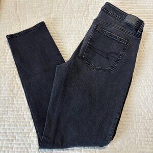 American Eagle Mom Jean